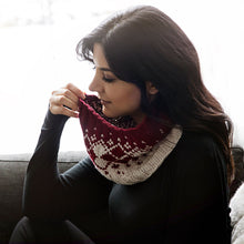 Load image into Gallery viewer, Argyle Cowl Knitting Pattern
