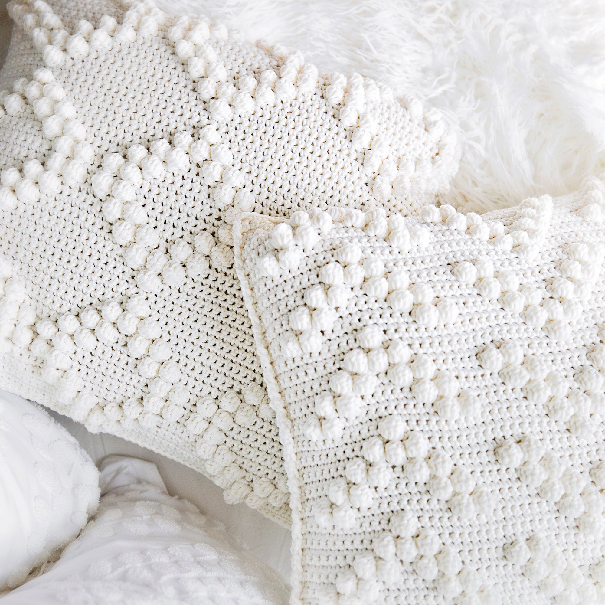 Bobble Stitch Throw Pillows Crochet Pattern
