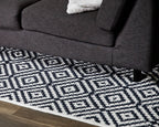Diamond Lattice Rug Tapestry Crochet Pattern