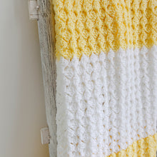 Load image into Gallery viewer, Hello Sunshine Crochet Baby Blanket
