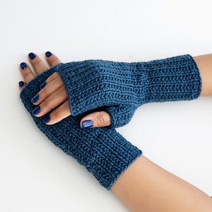 Stretchy Fingerless Gloves - Knitting Pattern